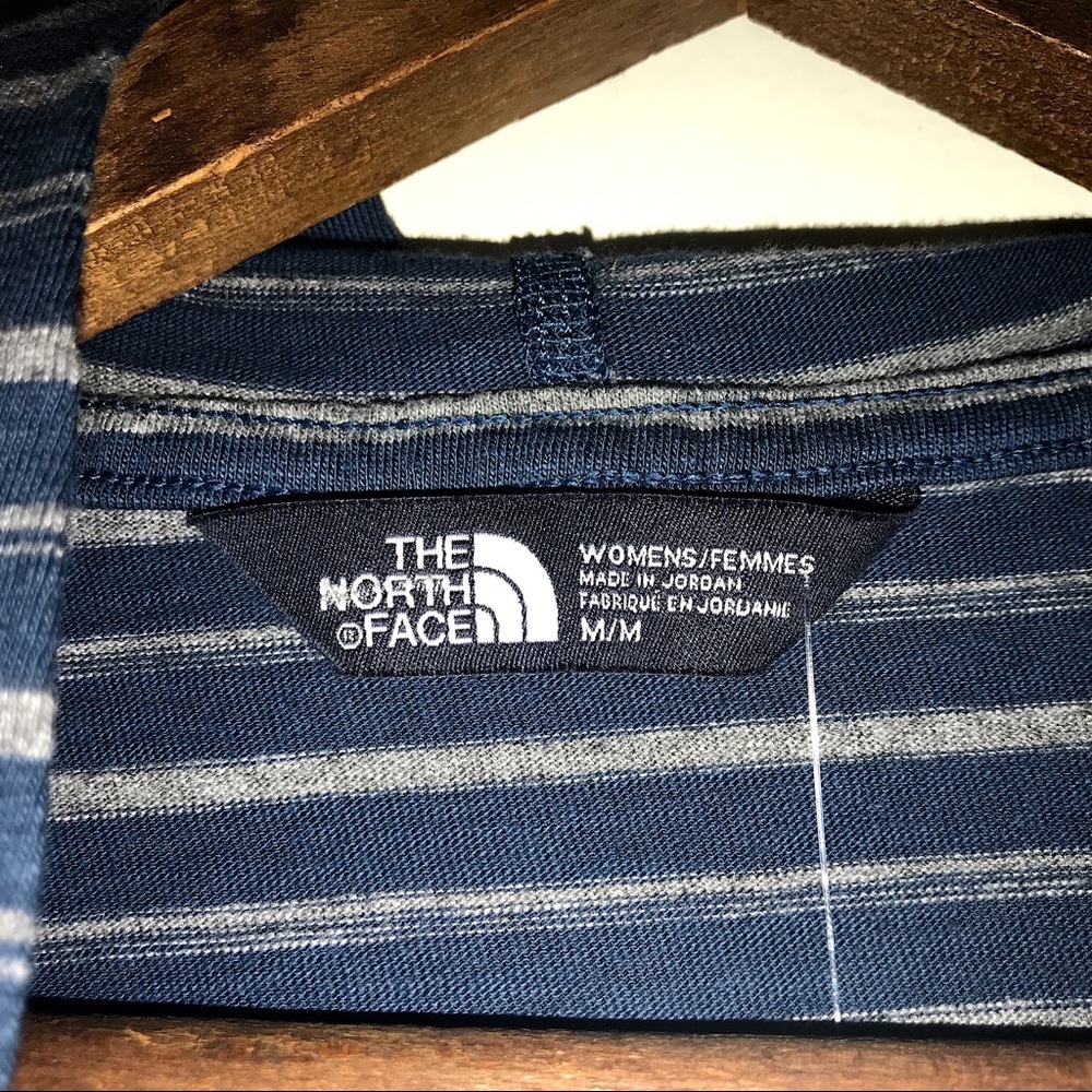 NWOT North Face lightweight hoodie quarter sleeve - Picture 7 of 8